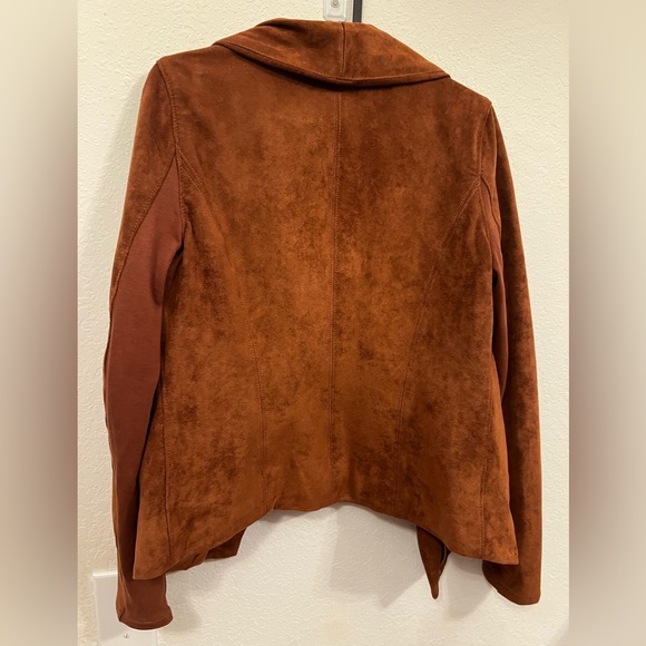 SL8 Elegant Women's suede Jacket - Picture 8 of 9